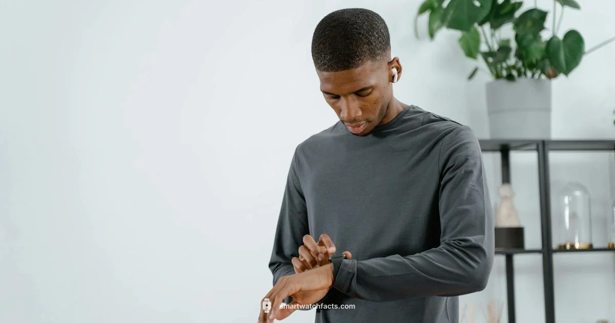 First Smartwatch Guide First Smartwatch Guide - Smartwatch Facts