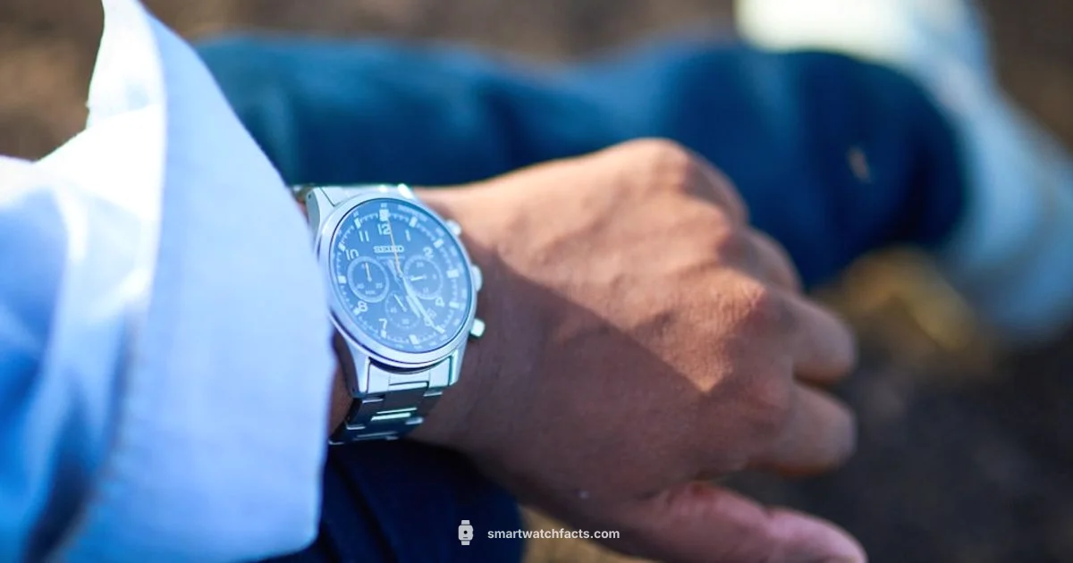 Compact Wearable Guide - Smartwatch Facts