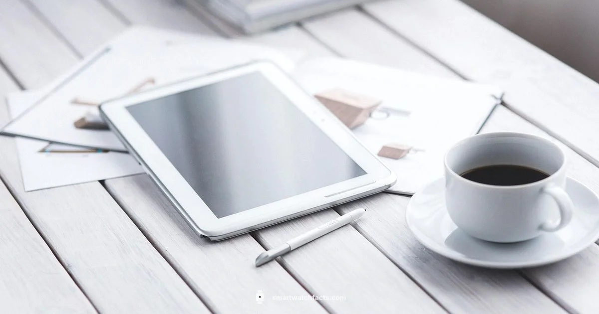 Simple Elegant Smartwatch Simple Elegant Smartwatch - Smartwatch Facts