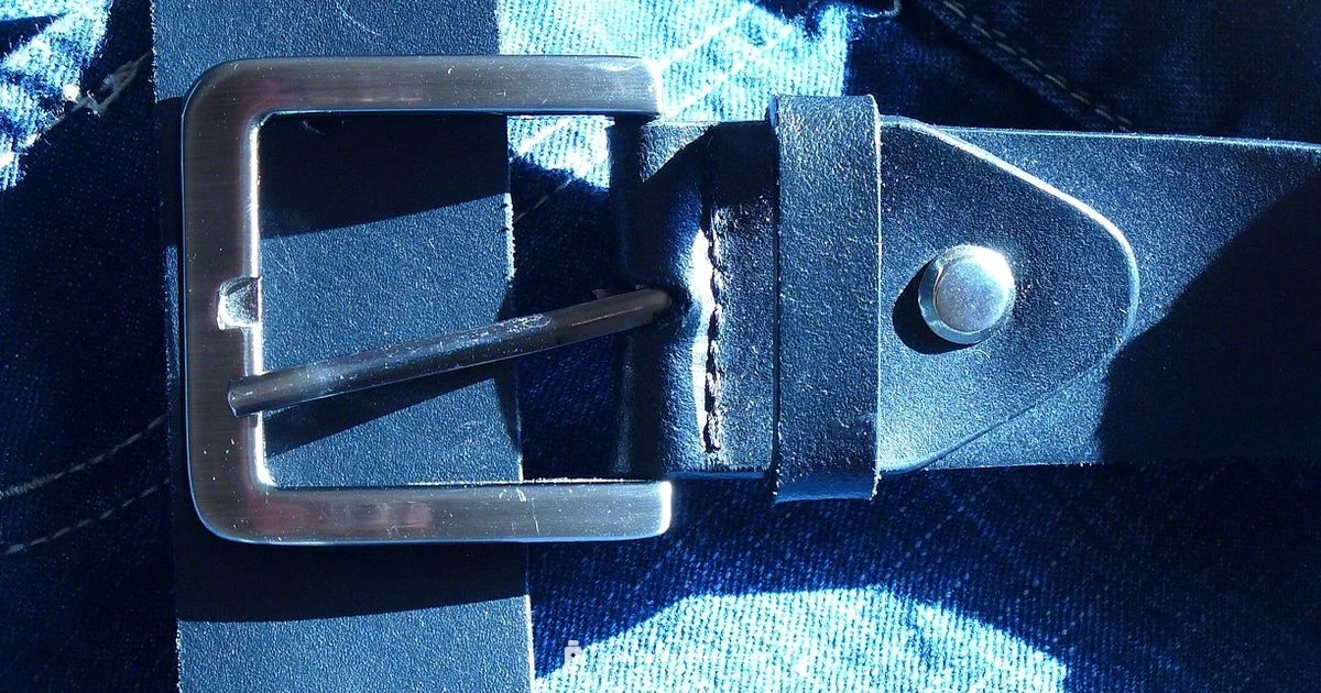 Leather Strap Guide Leather Strap Guide - Smartwatch Facts