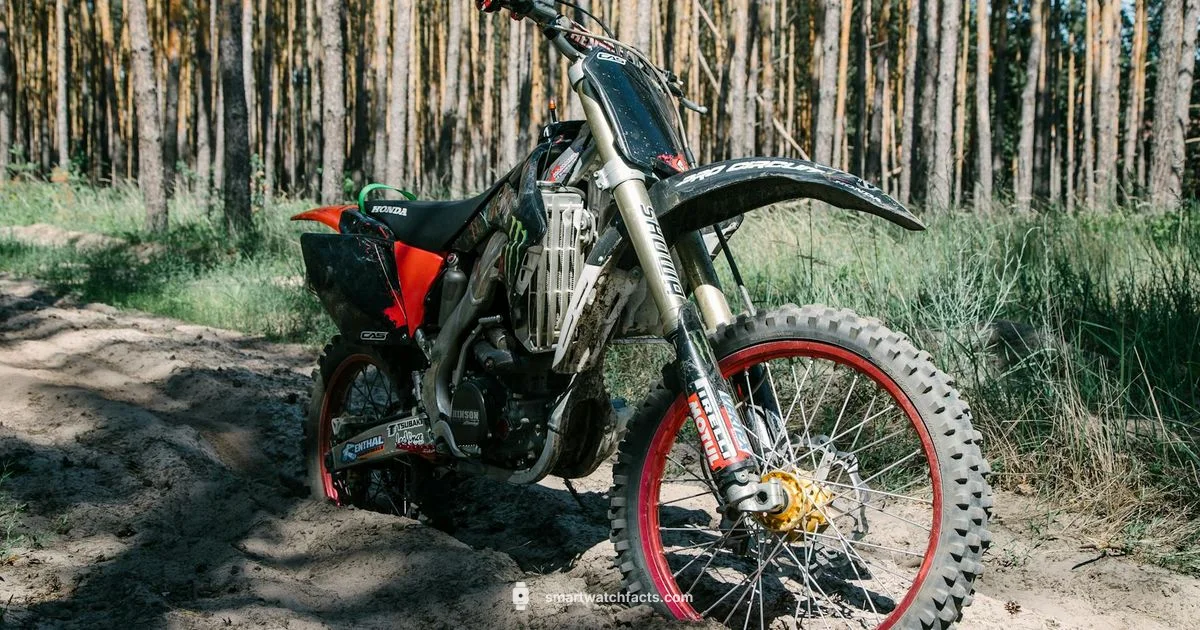 Luxium Crusader Rugged - Smartwatch Facts