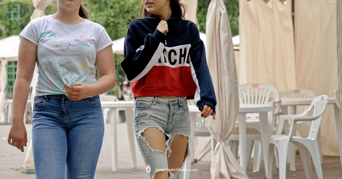 Tweens Smart Watch Guide Tweens Smart Watch Guide - Smartwatch Facts