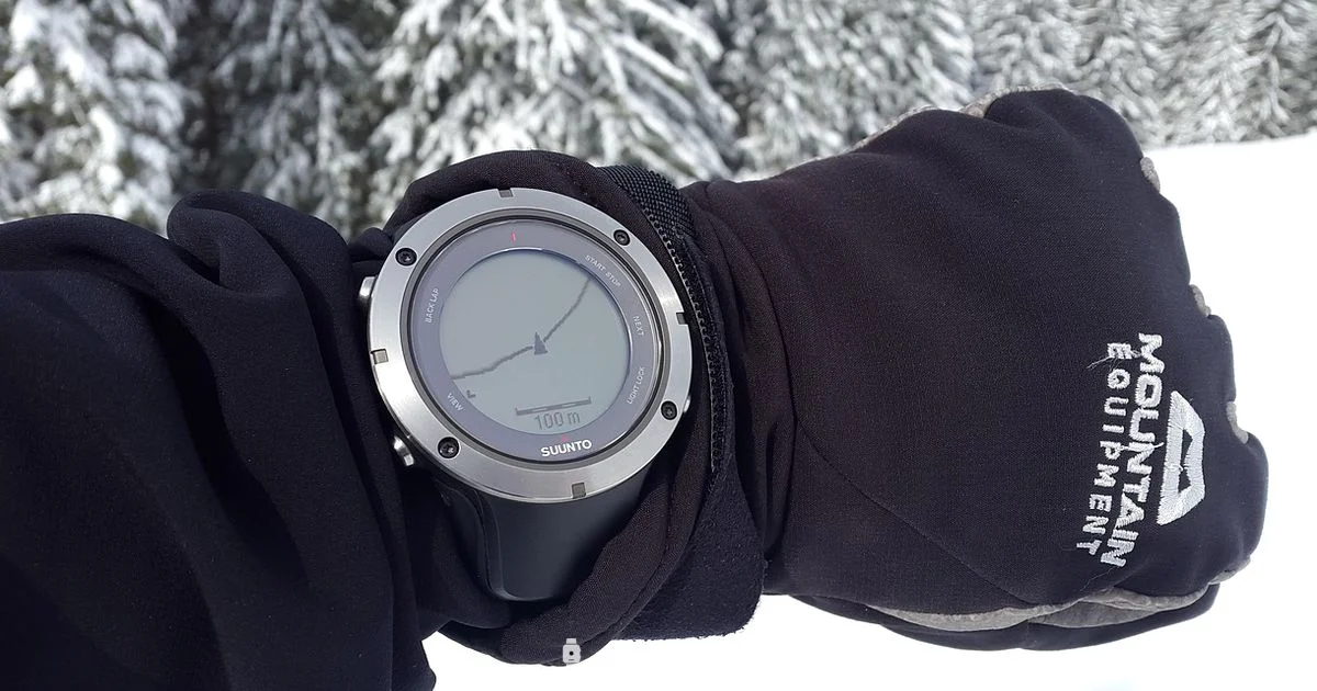 Suunto Smartwatch Guide Suunto Smartwatch Guide - Smartwatch Facts